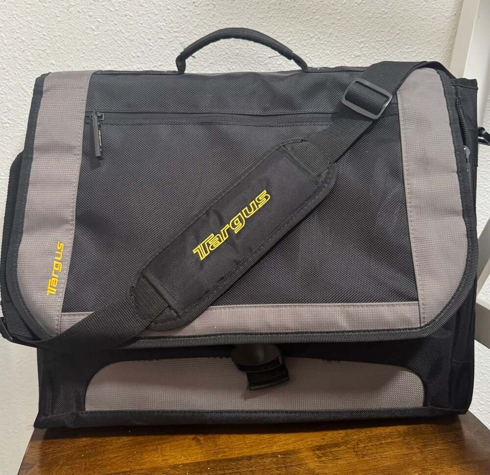 Targus Black and Gray Laptop Messenger Bag with Crossbody Strap